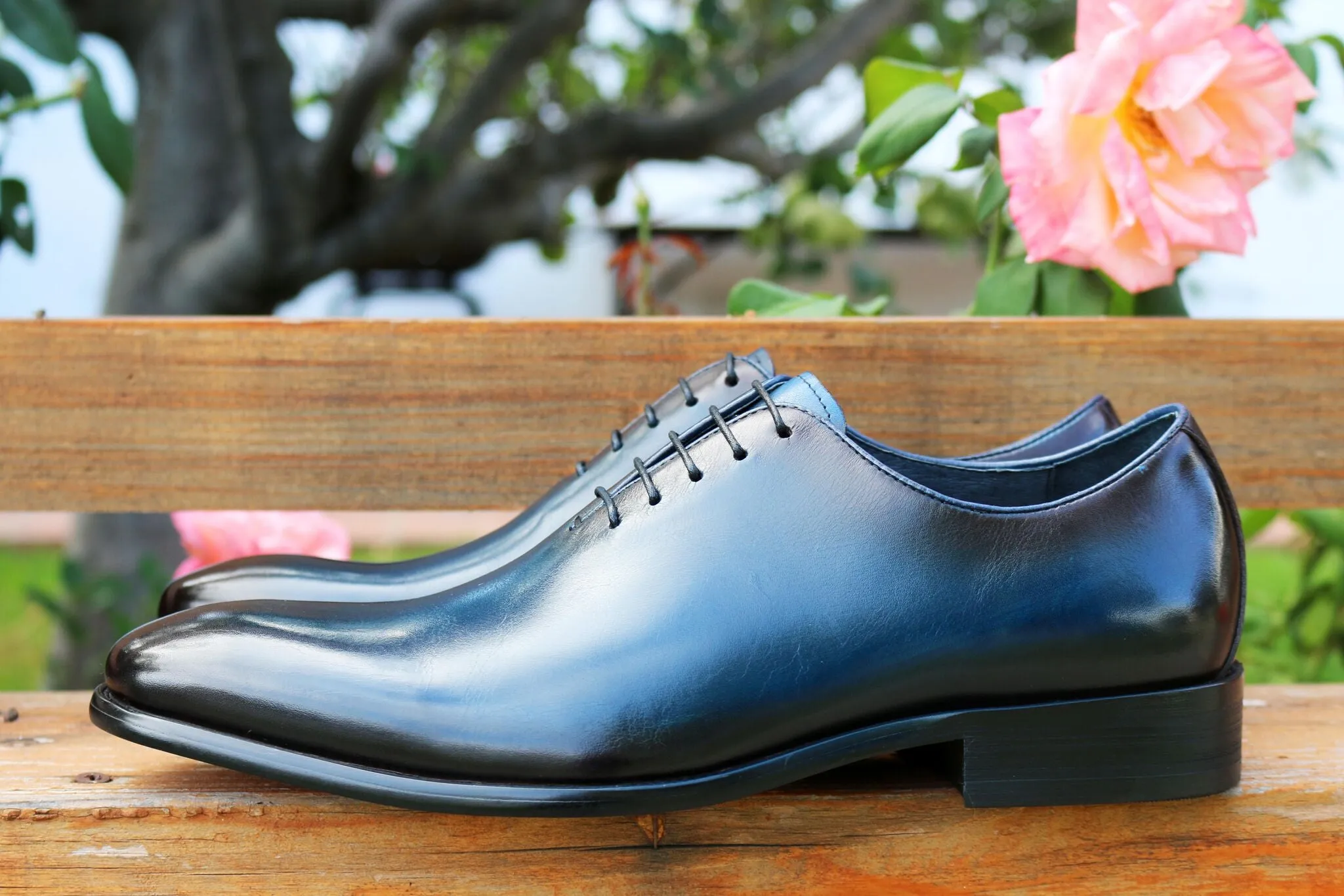 Burnished Calfskin Lace-Up Oxford Navy