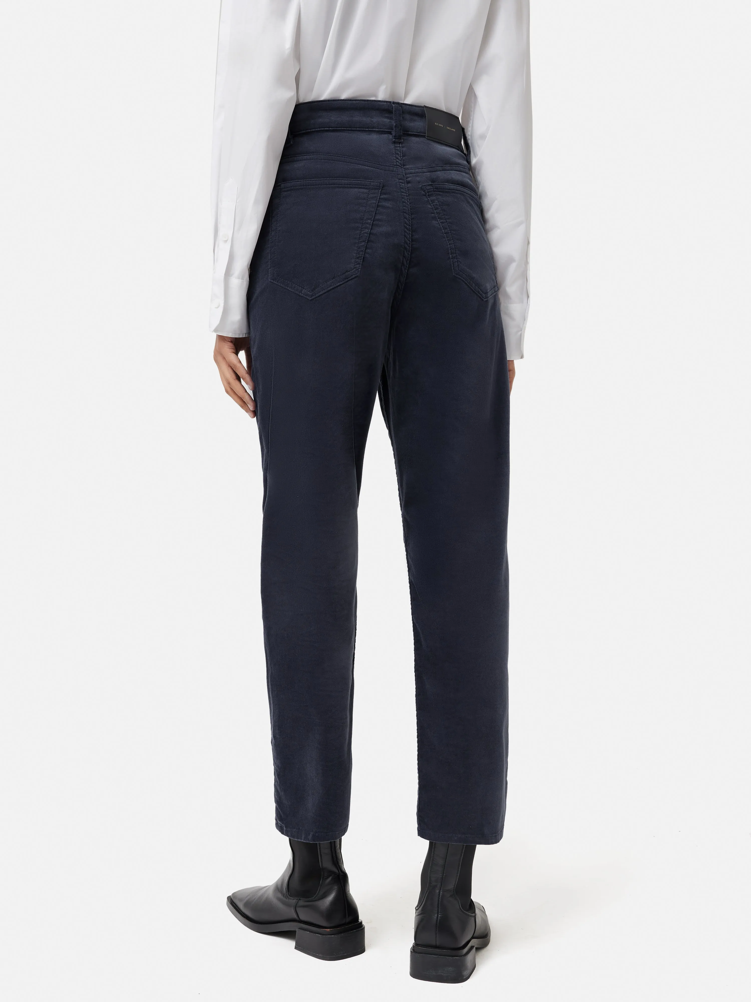 Delmont Velvet Tapered Jean | Grey