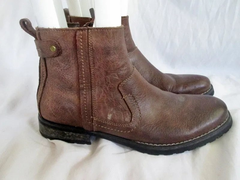 EUC Mens STEVE MADDEN NOCKDOWN Leather ANKLE BOOTS Shoes 9.5 BROWN