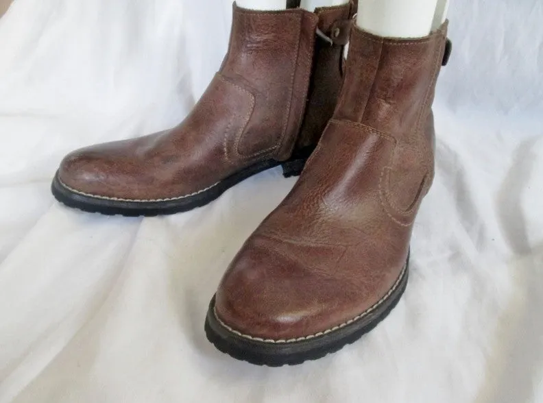 EUC Mens STEVE MADDEN NOCKDOWN Leather ANKLE BOOTS Shoes 9.5 BROWN