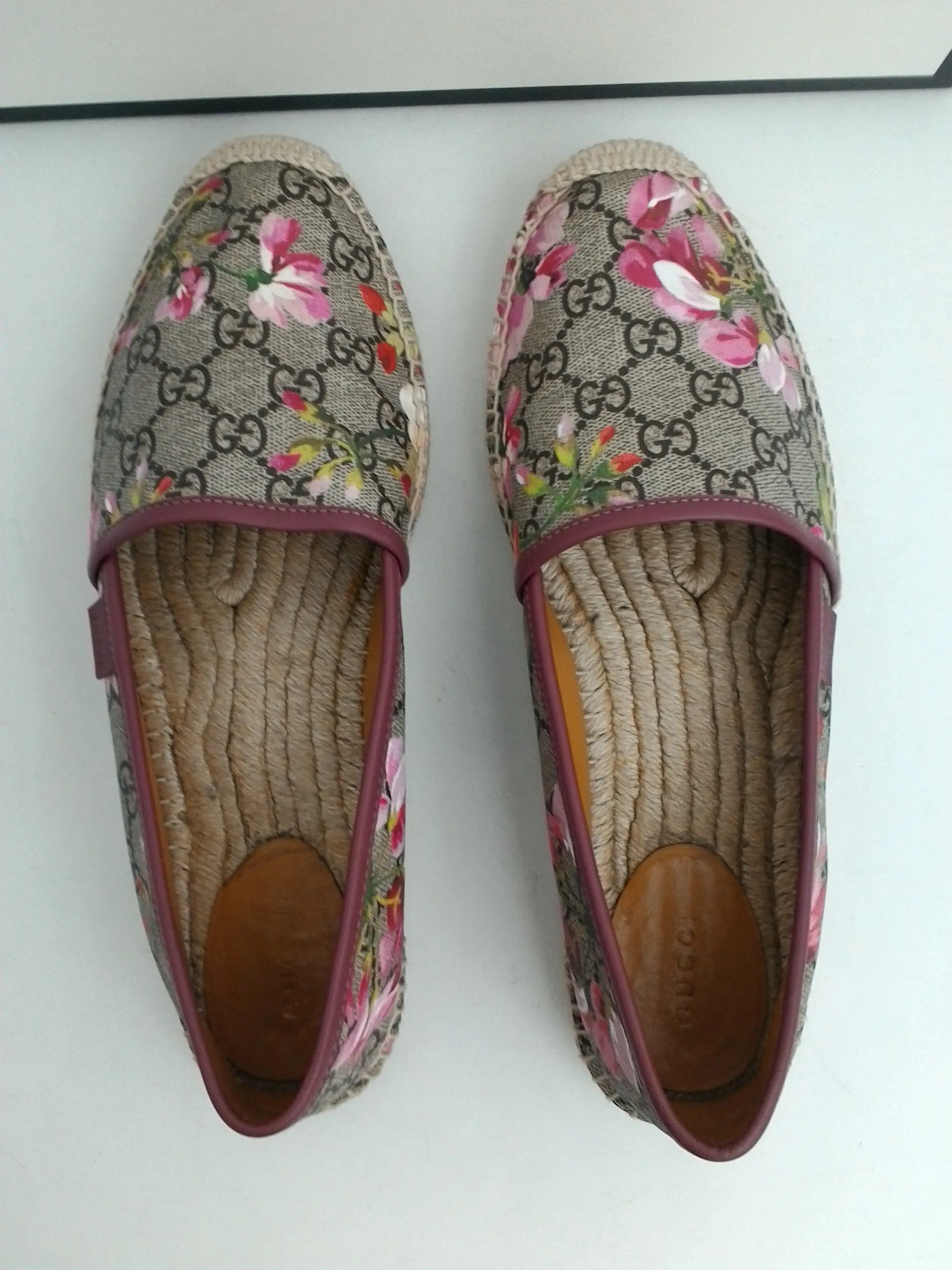 Gucci Women's Pink Floral Leather Espadrille Loafer Size 40