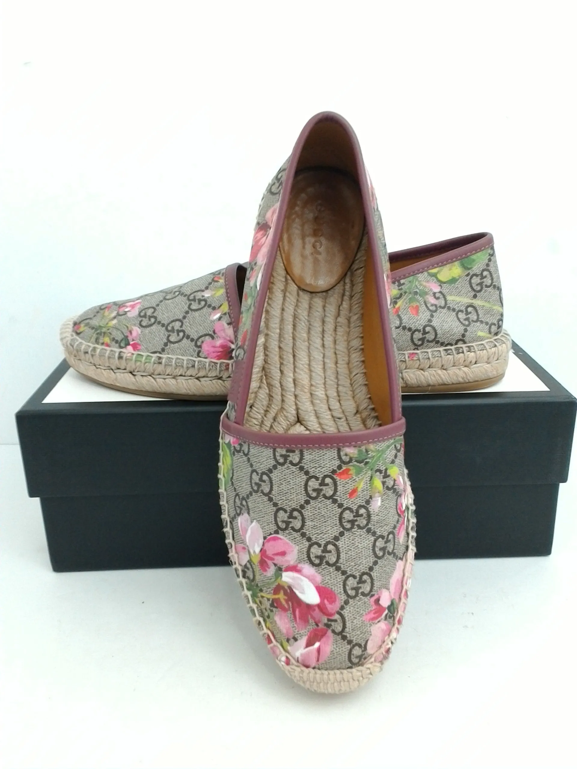 Gucci Women's Pink Floral Leather Espadrille Loafer Size 40