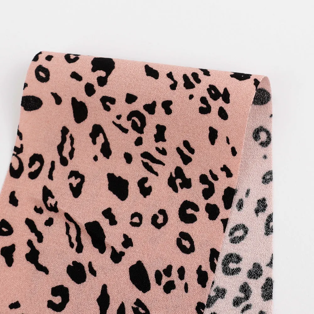 Leopard Viscose Crepe - Rose