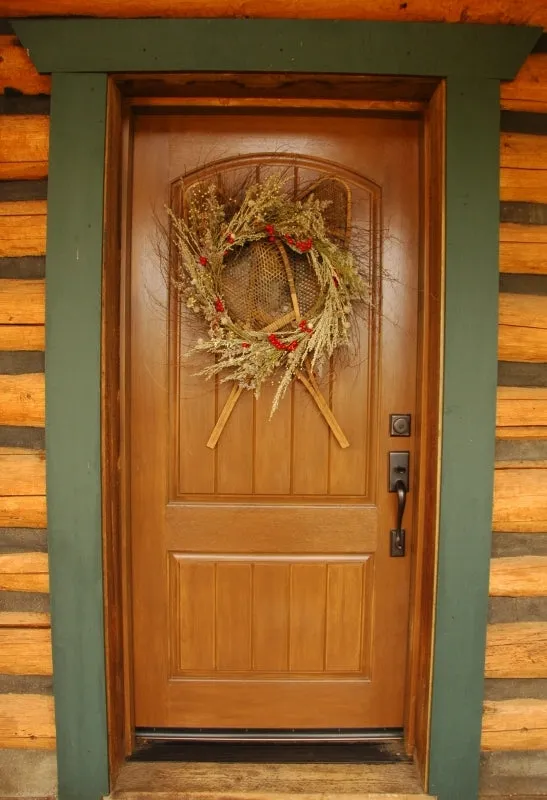 Snowshoe Wreath - Eastern Sage