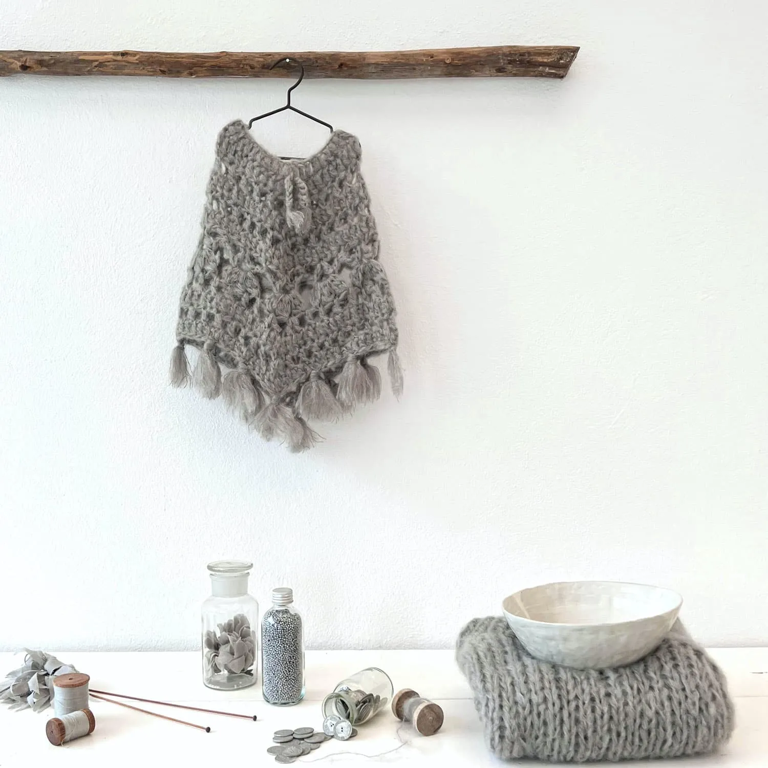 Tara Poncho - Kids - MO Mohair - S019 Silver Grey