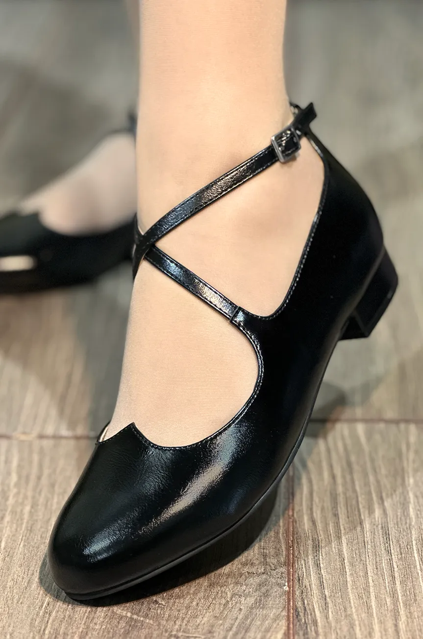 Vixen Ballerina Shoe (Black)